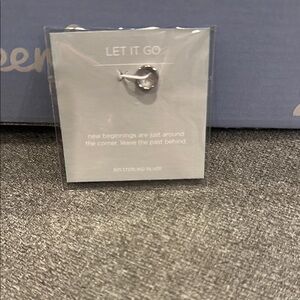 Origami Owl Core-  'Let It Go' Pendant